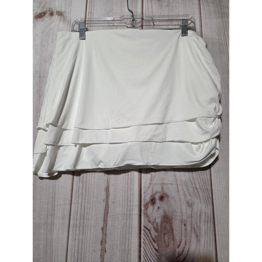 JoyLab Womens High-Rise Skort True White Tiered Athletic Skirt with Shorts L